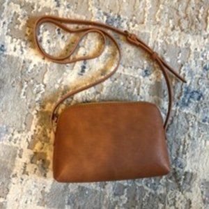 Universal Thread Crossbody Purse